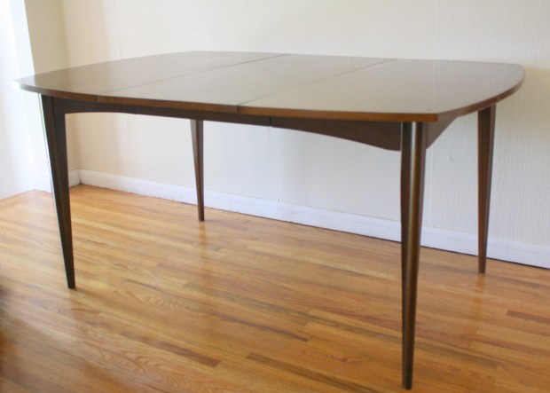 mcm dining table with ext leaf 1