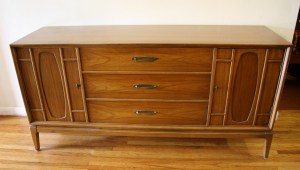 mcm credenza oval sculpted doors 1