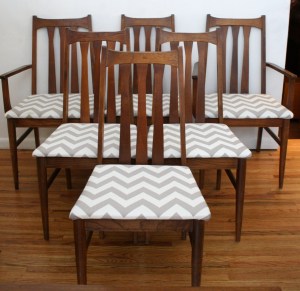 mcm slatted dining chairs set of 6 in chevron 1