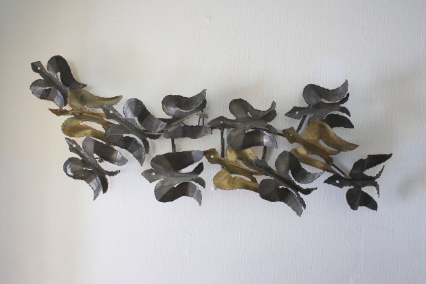 Brutalist birds in flight 1