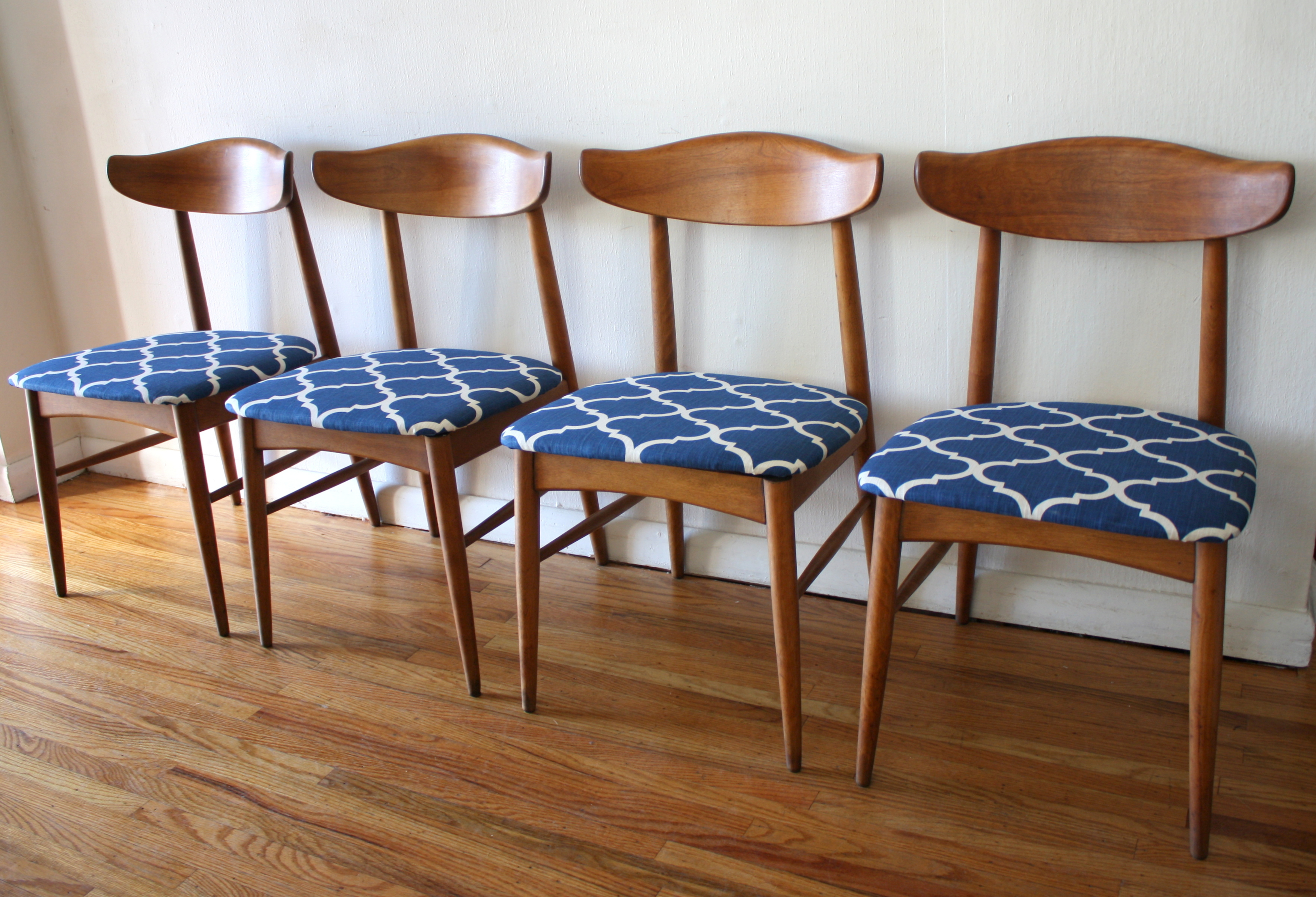 mcm dining chair set of 4 blue seats 1