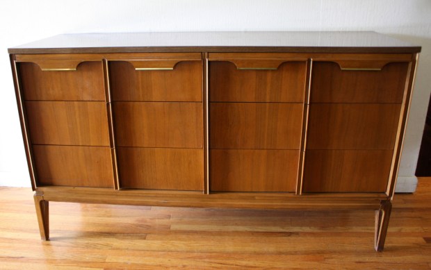 BasicWitz 6 drawer dresser brass handles 1