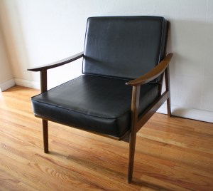 mcm arm chair with black naugahyde cushions 2