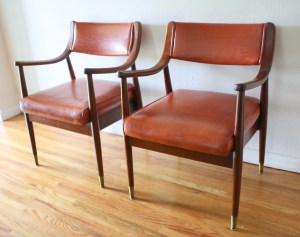mcm pair of orange chairs 3