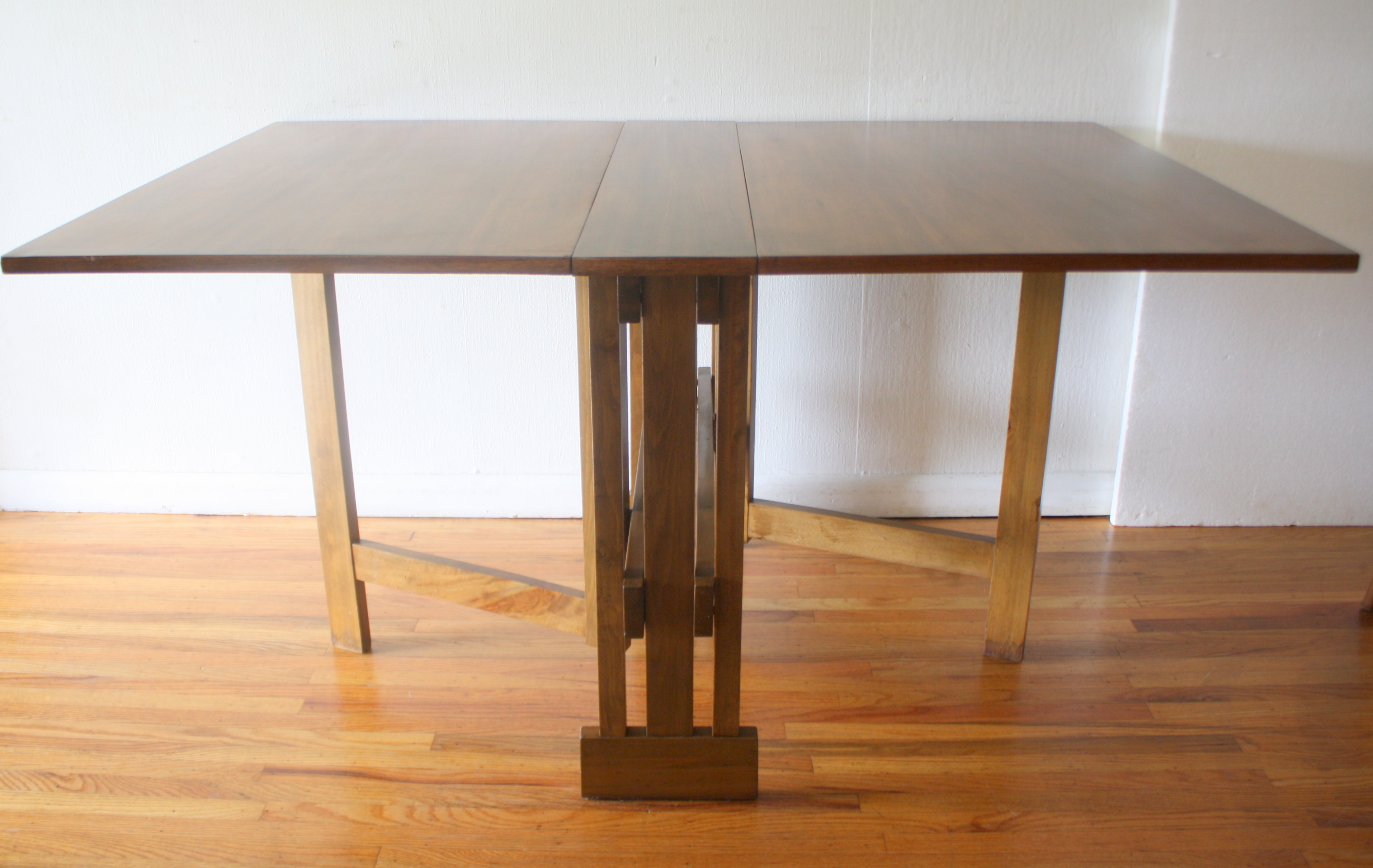 mcm gateleg table 2