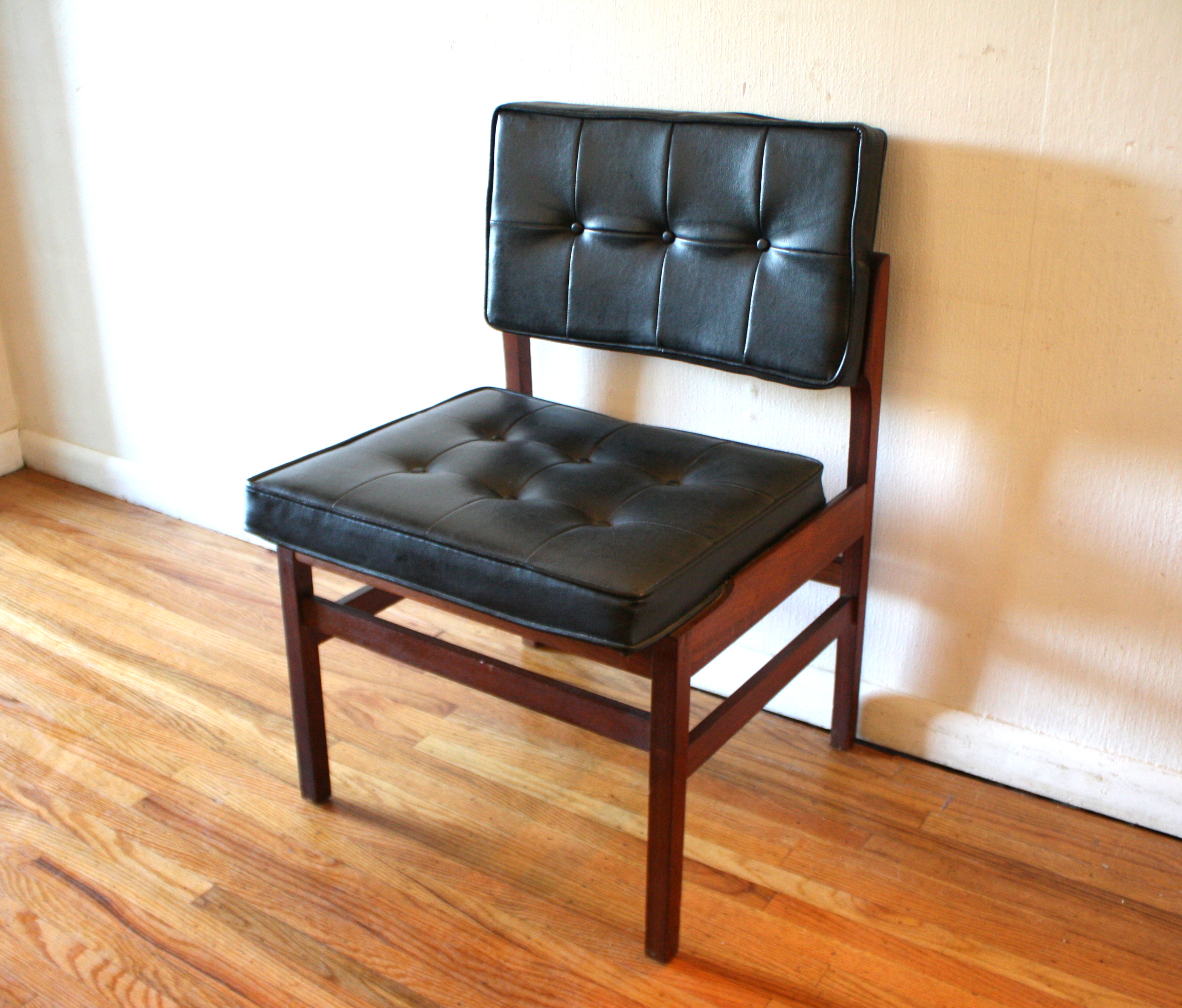 mcm tufted black chair 1
