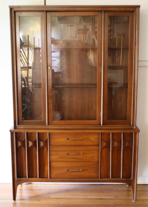 Broyhill Brasilia mini hutch cabinet 1.JPG