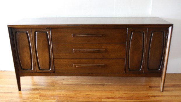 Broyhill Emphasis dual cabinet credenza 2.JPG