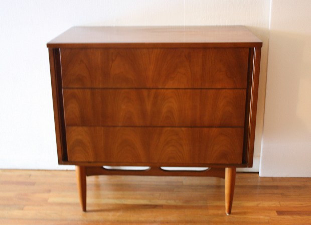 mcm bachelor chest streamlined drawers 1.JPG