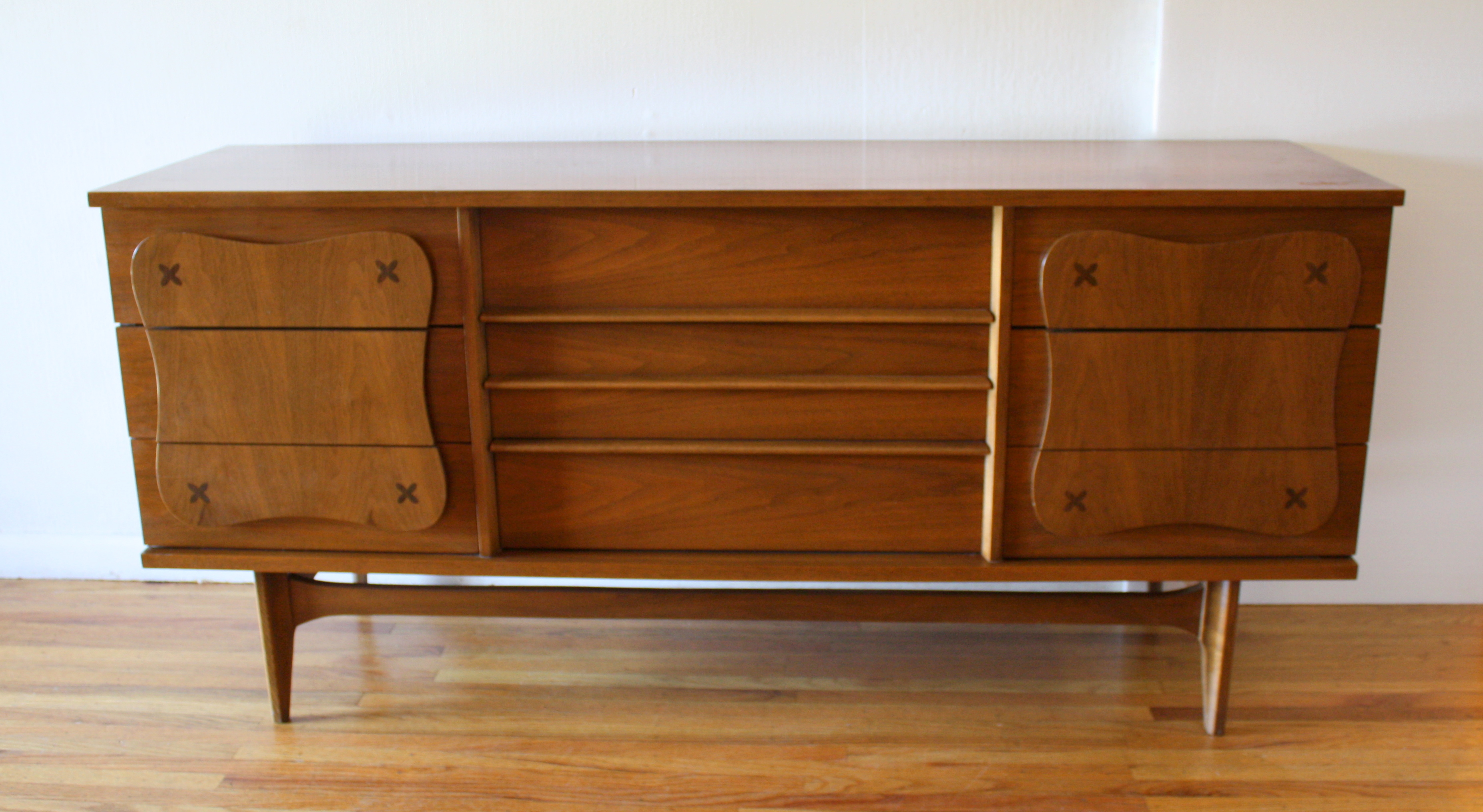 Bassett inlaid credenza 1