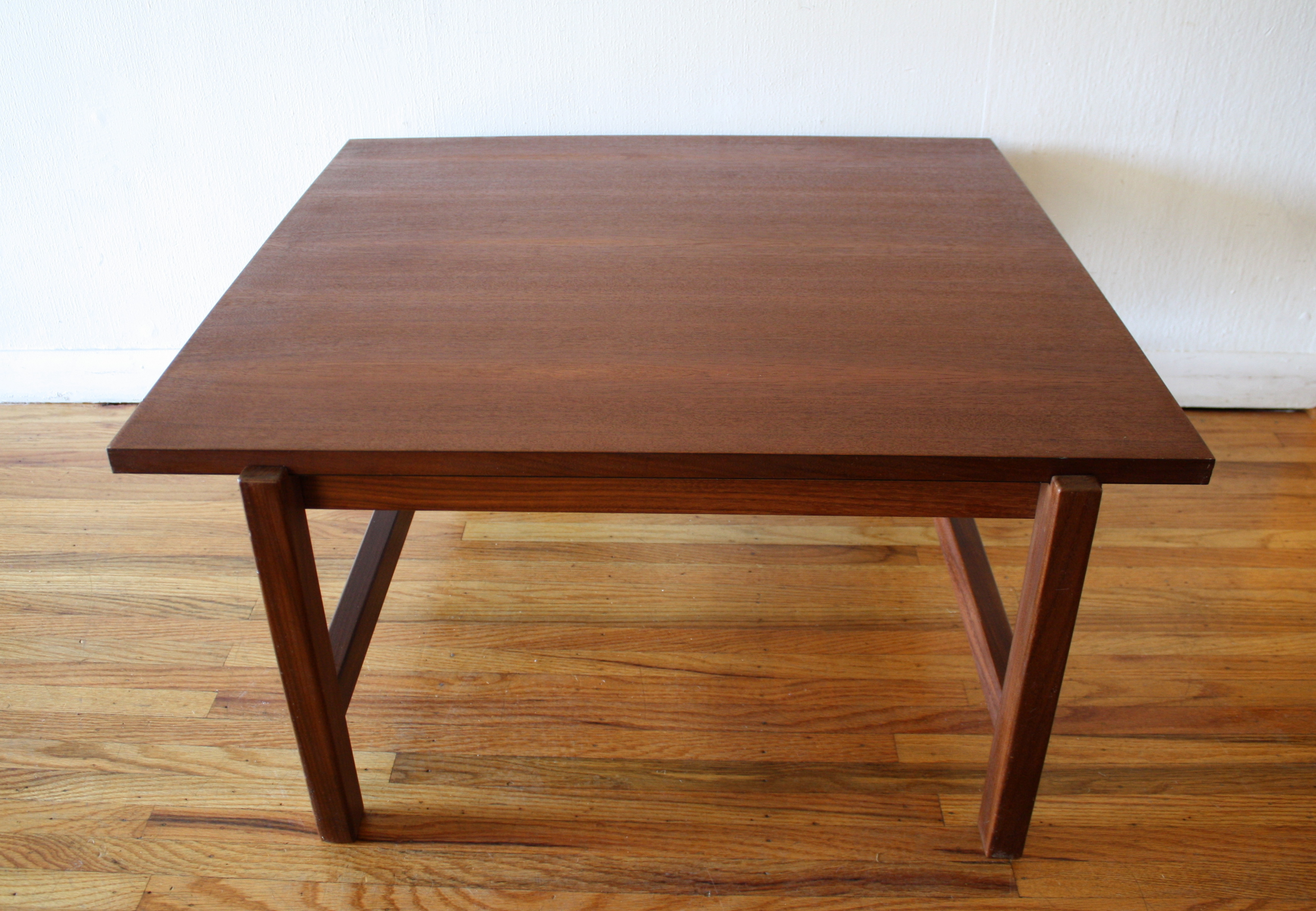 mcm reversible coffee table 2