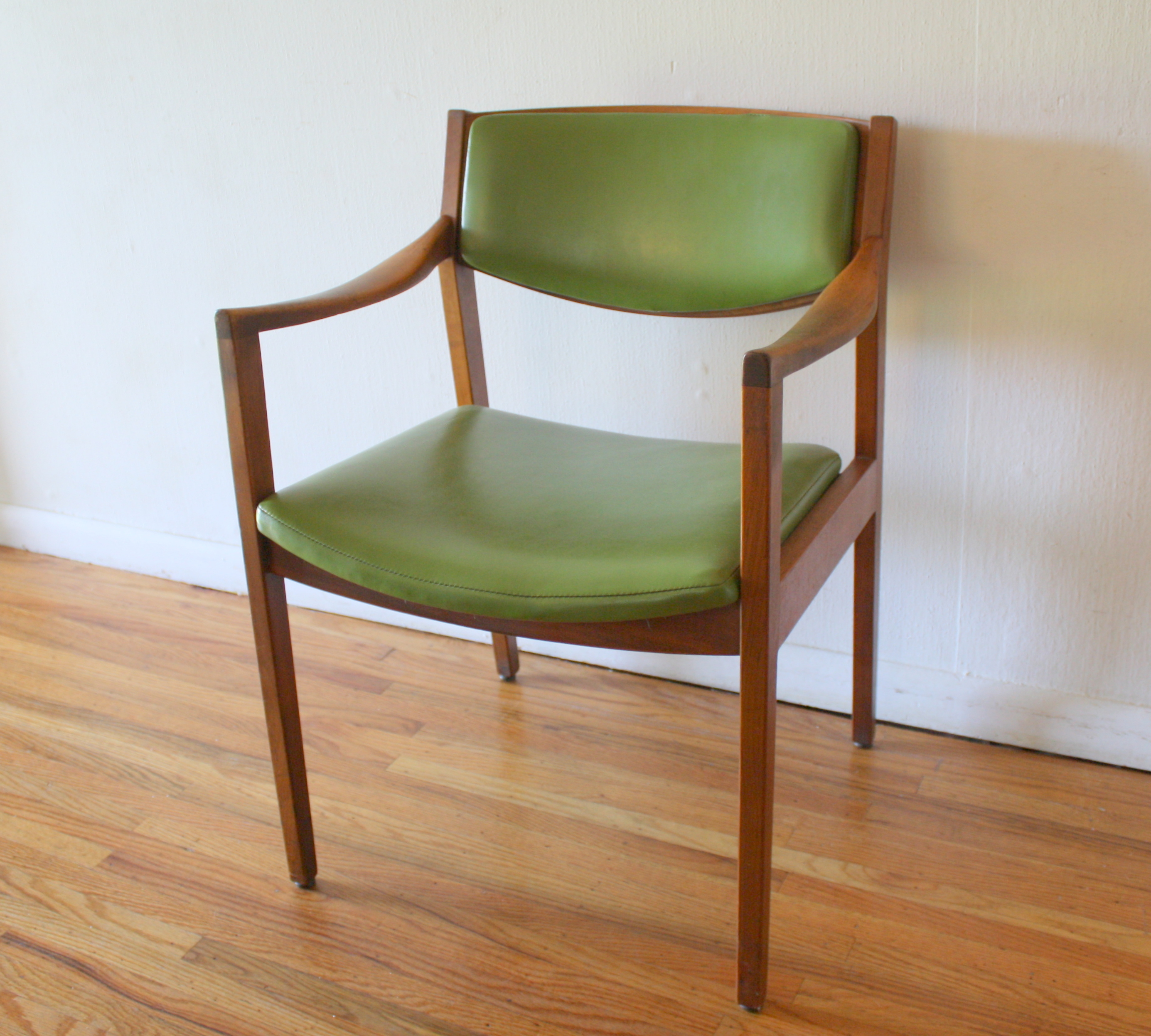 mcm avocado green arm chair 1