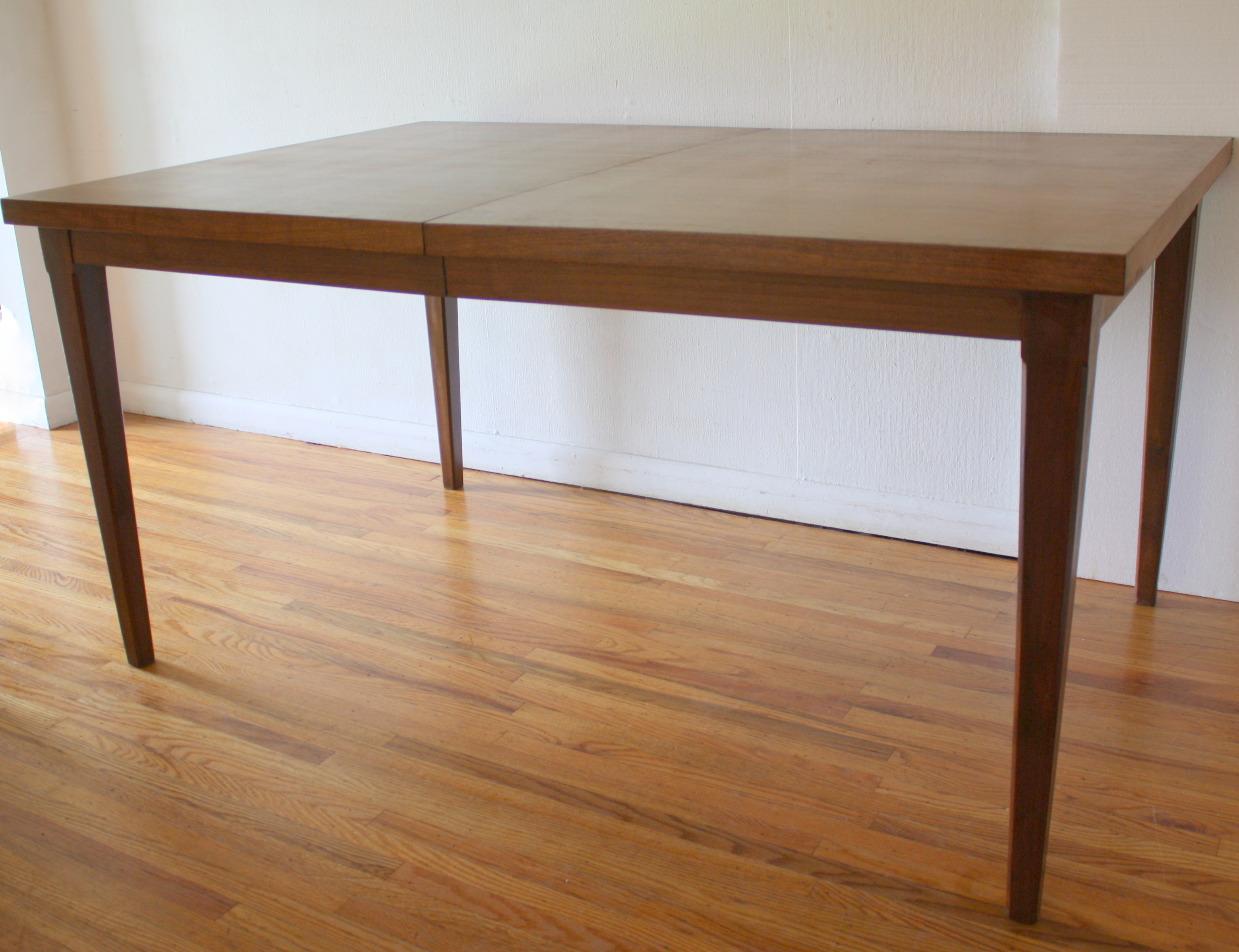 mcm dining table 2 extension leaves 1