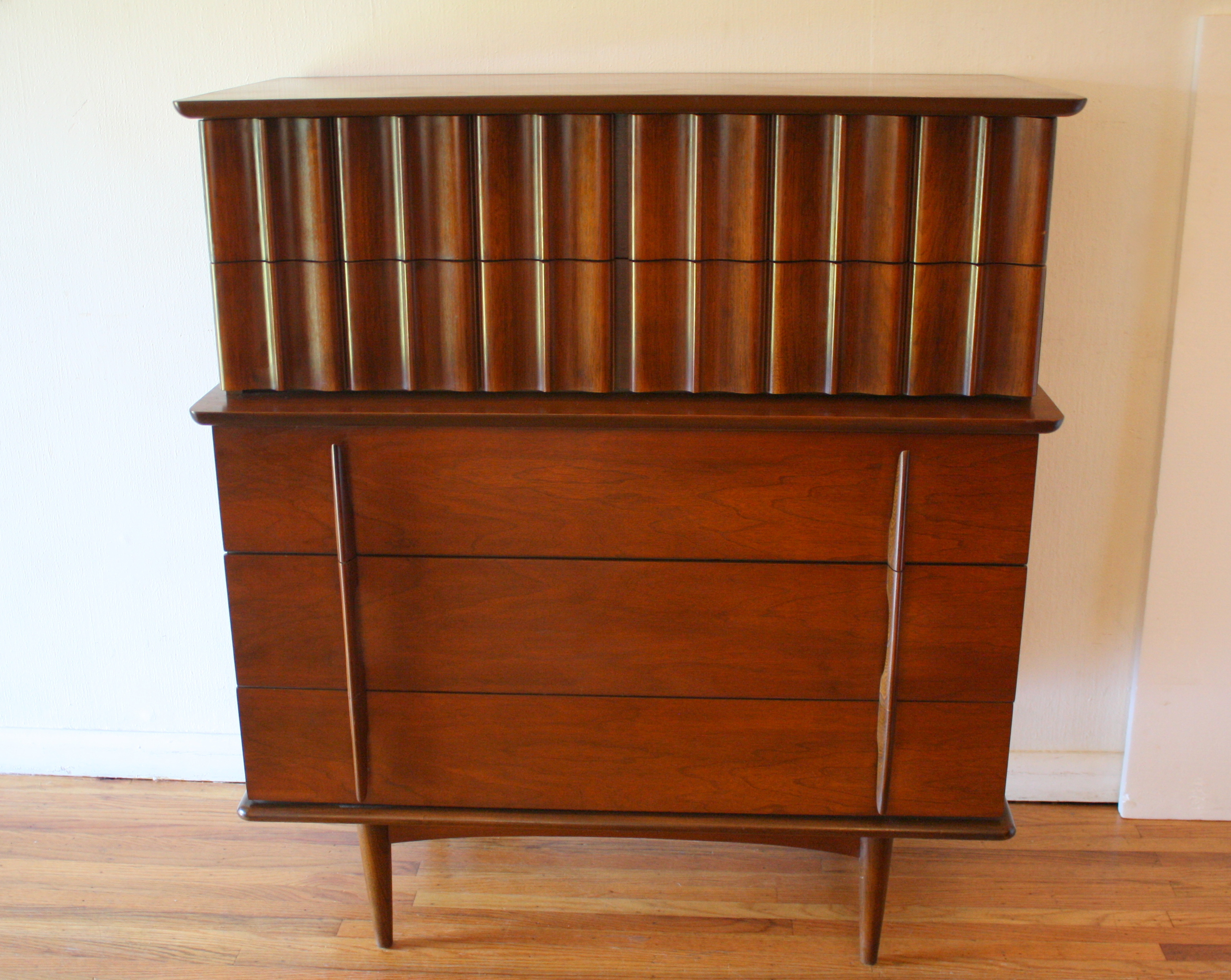 United tall dresser 1