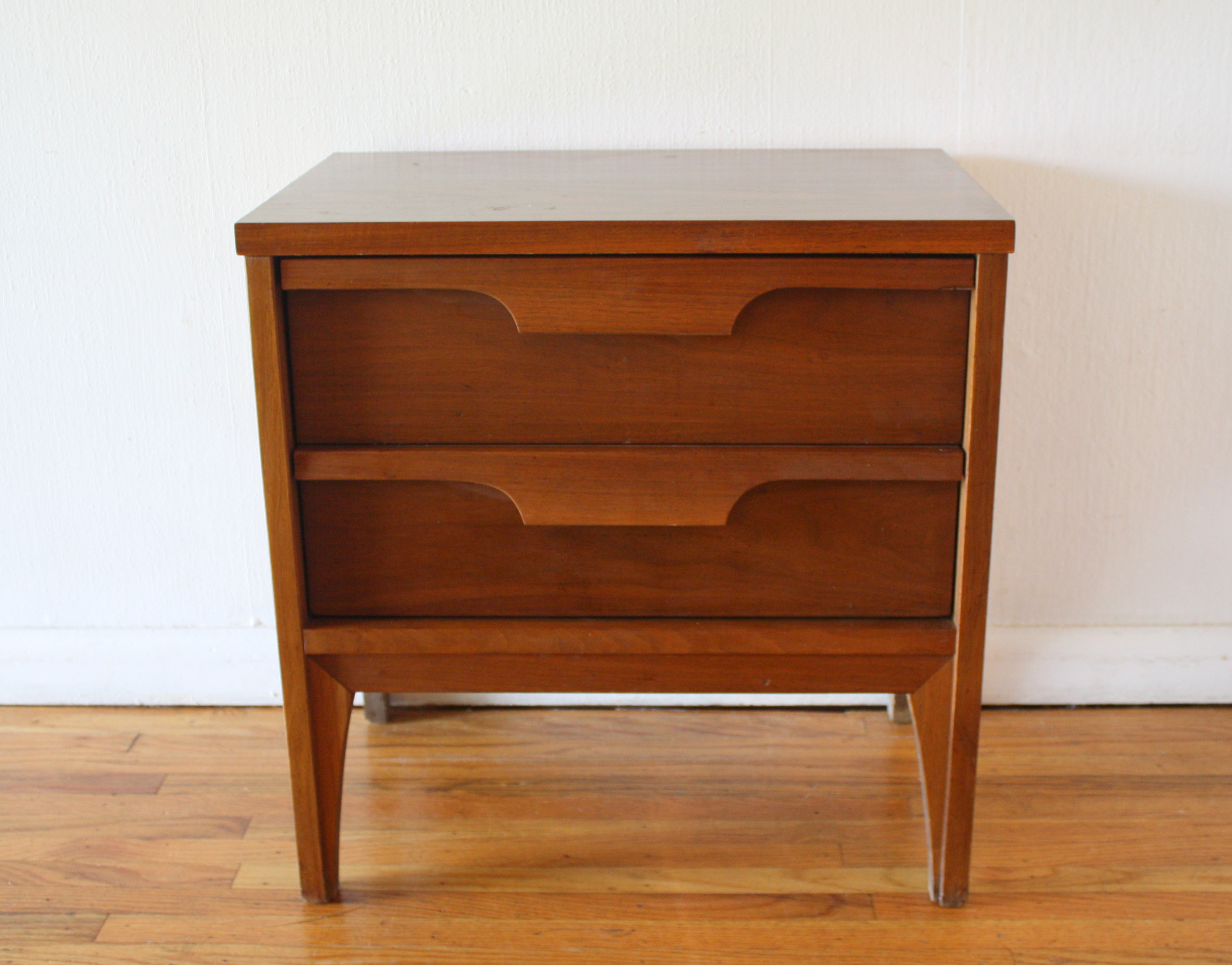 Johnson Carper Fashion Trend nightstand 1