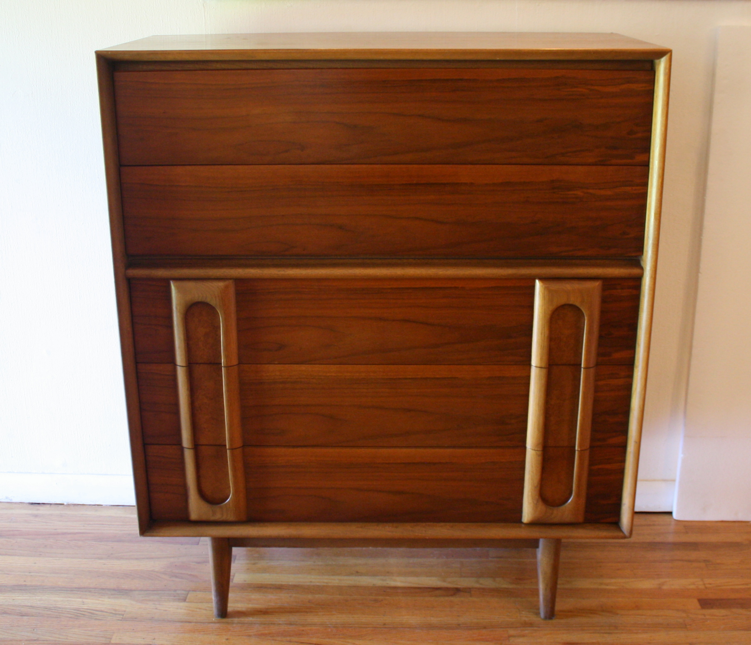 Lane tall dresser 1.JPG
