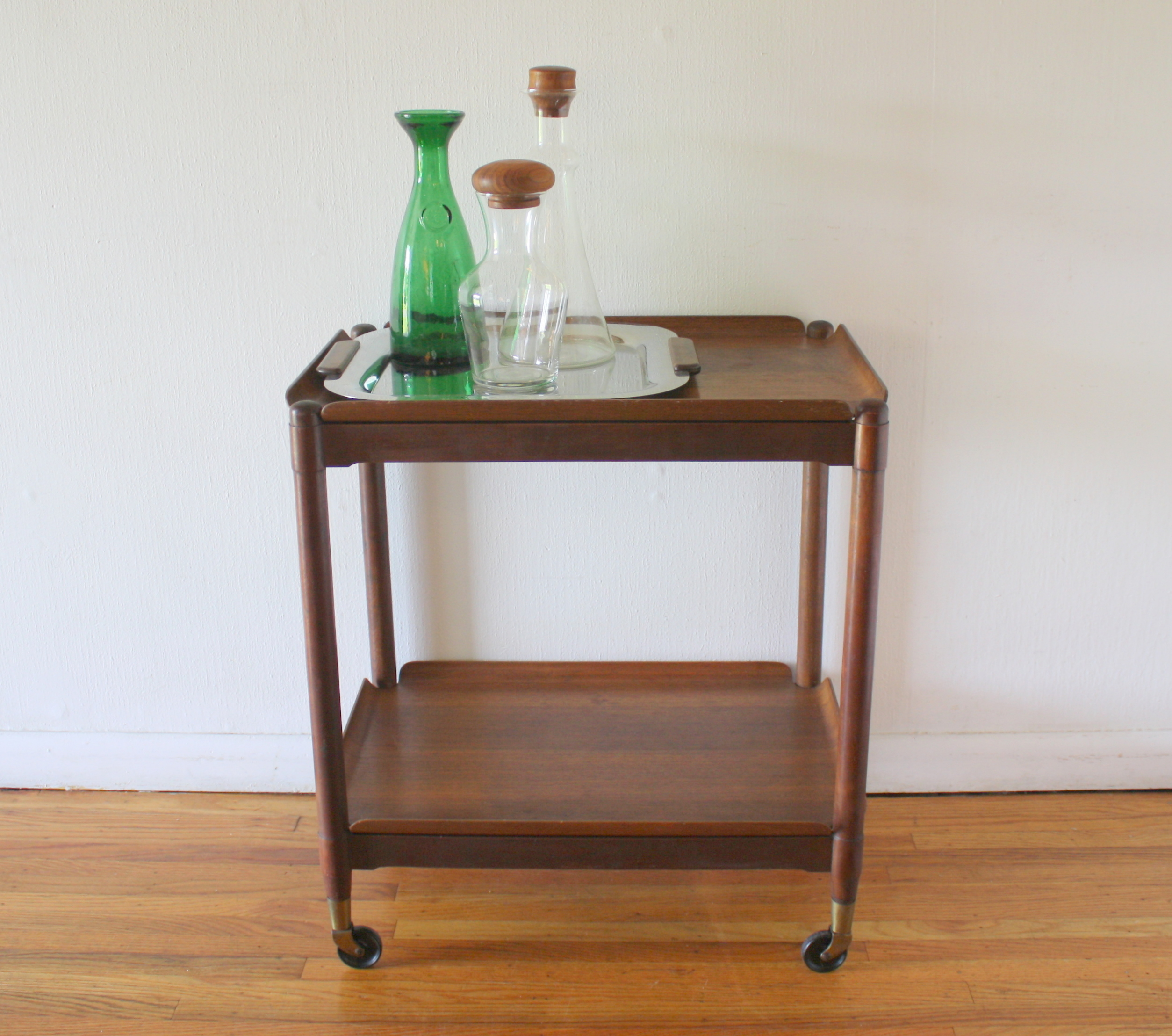 mcm folding serving bar cart with removable trays 1