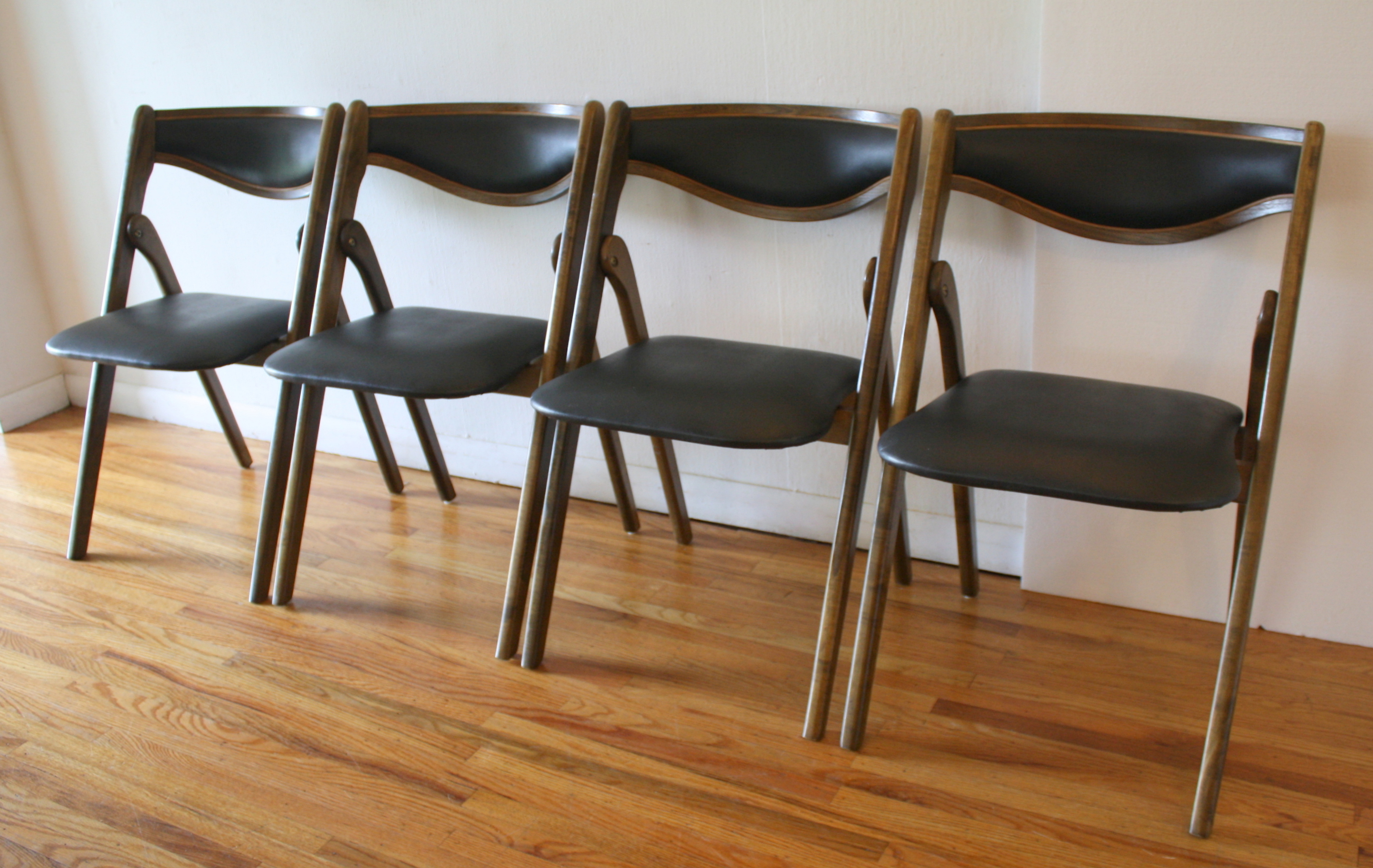 mcm folding chairs black naugahyde 3.JPG