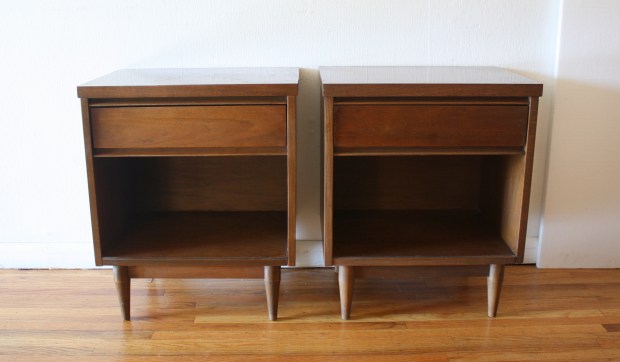 mcm pair of streamlined side end table nightstands 1.JPG