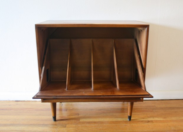 lane-acclaim-record-cabinet-2