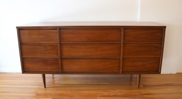 mcm low dresser credenza with streamlined drawers 1.JPG