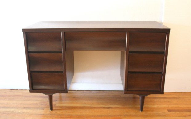 Johnson carper desk 1.JPG