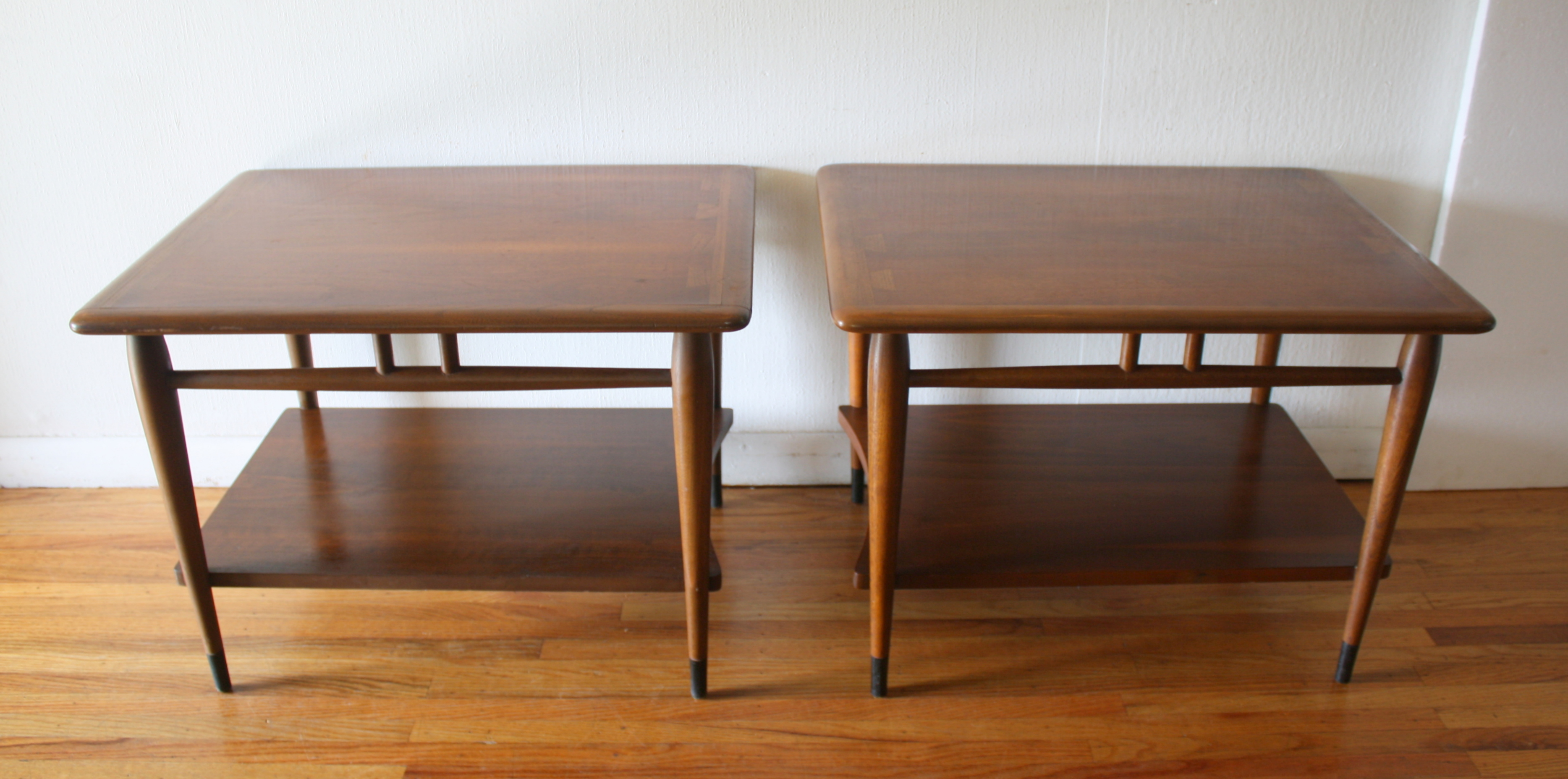 Lane Acclaim pair of side end tables 1.JPG