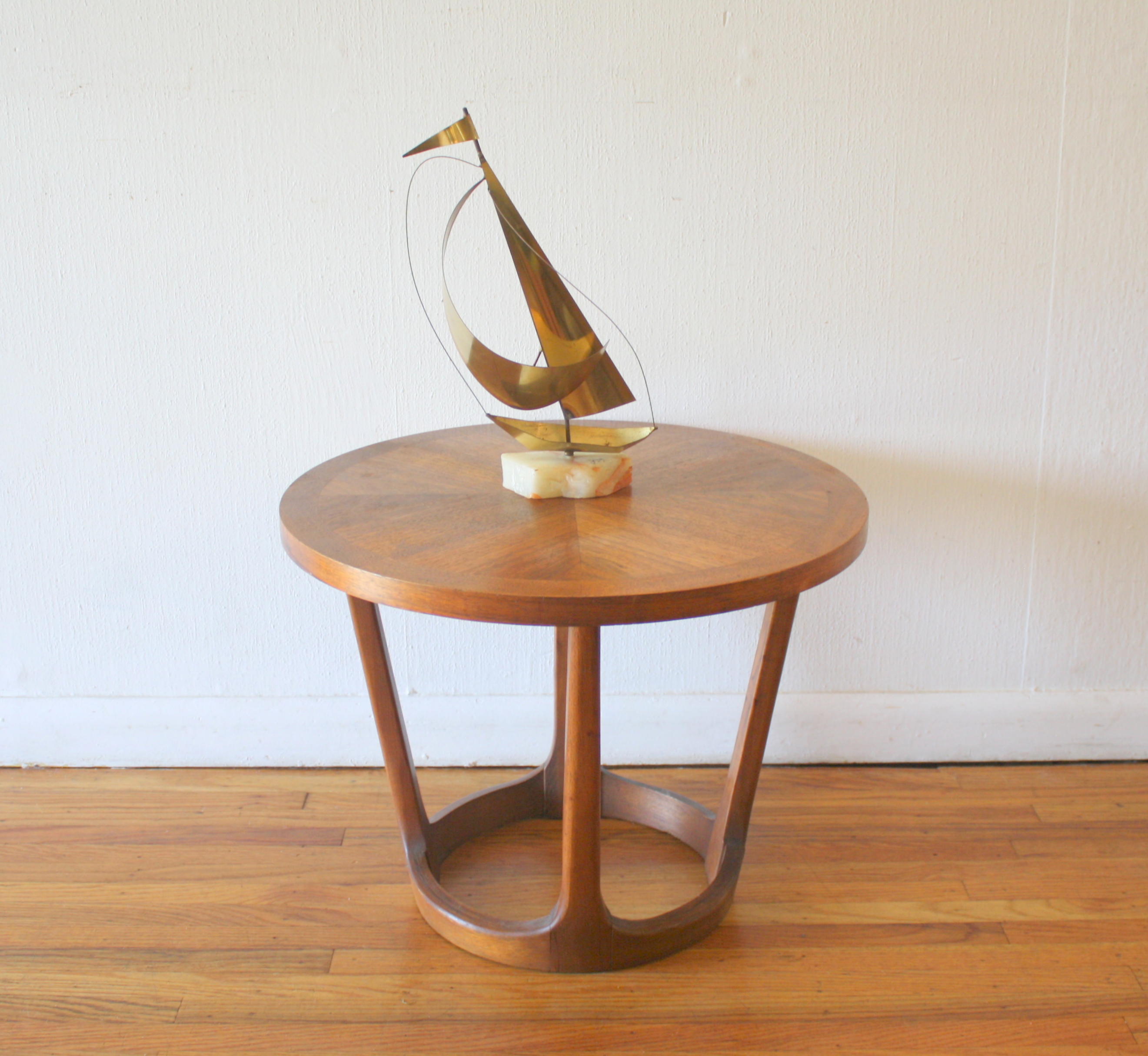 Lane round parquet sculpted base side end table 4