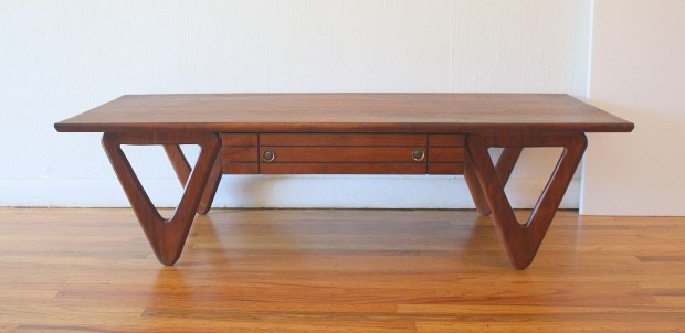 mcm coffee table with angled sculpted base 4