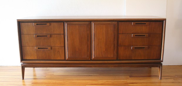 mcm low dresser credenza sculpted drawer pulls 1.JPG