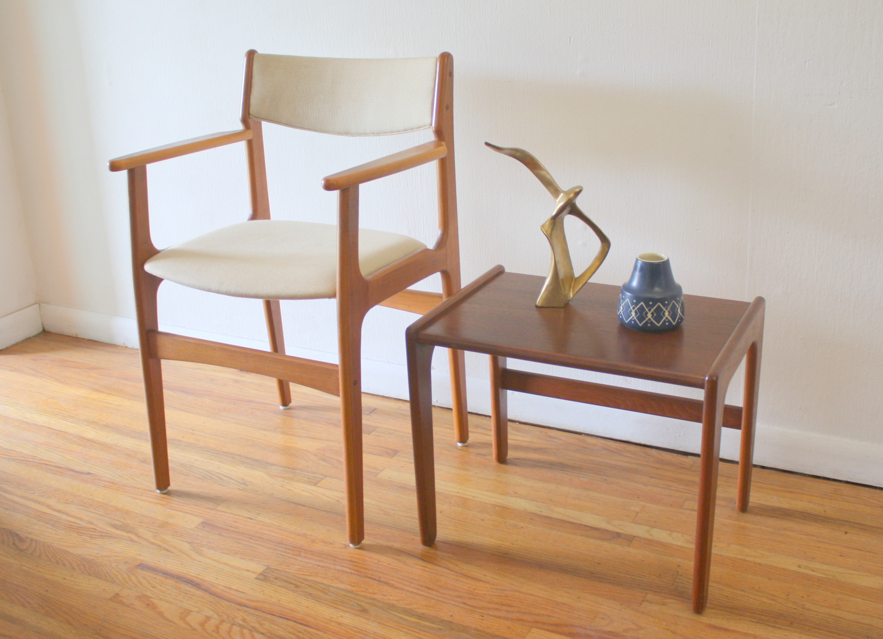 Danish teak compilation chair and table