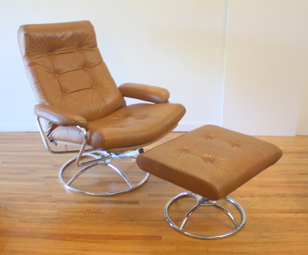 Plycraft chair in camel 5