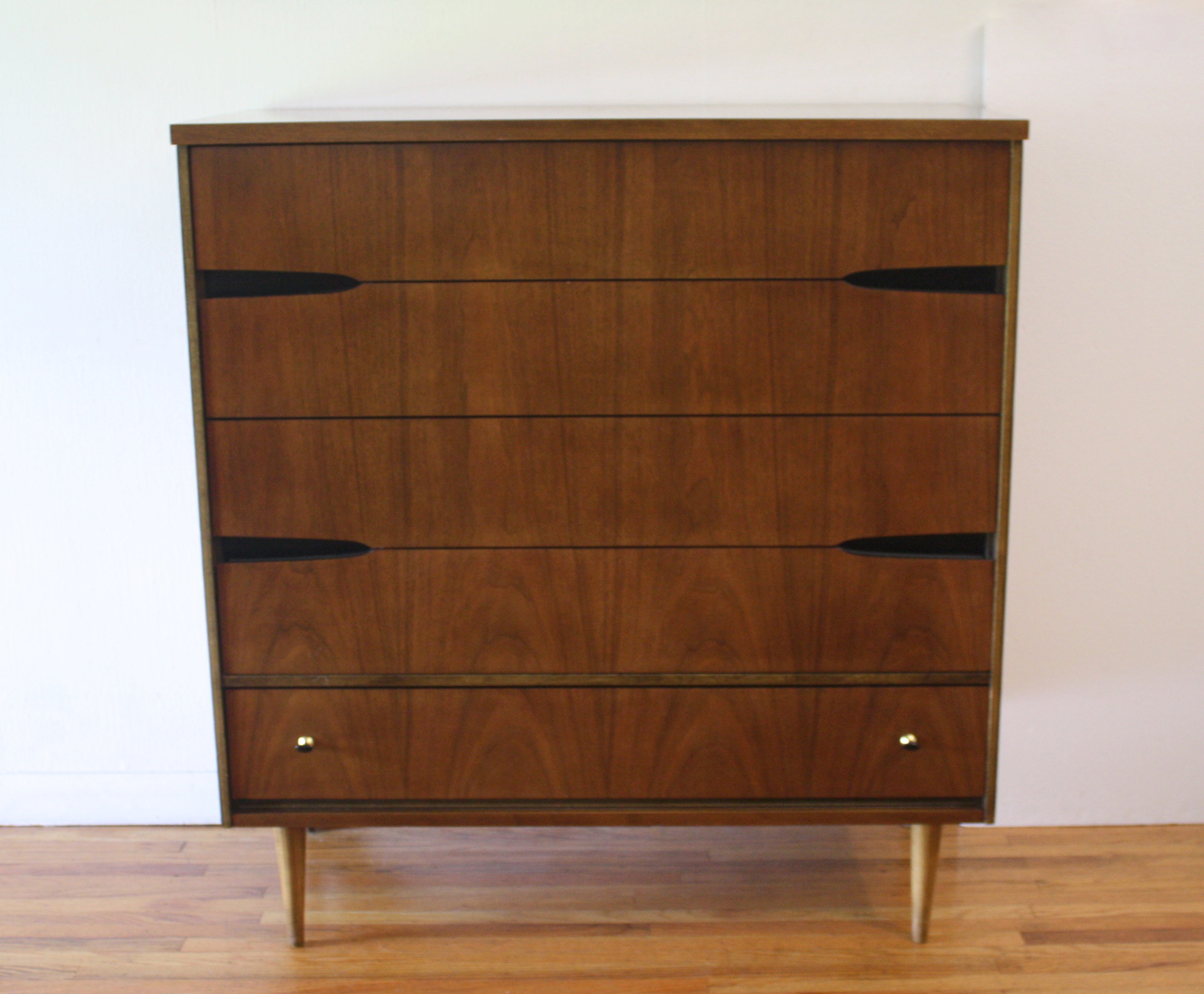 Bassett  tall dresser with black cutout pulls 1.JPG