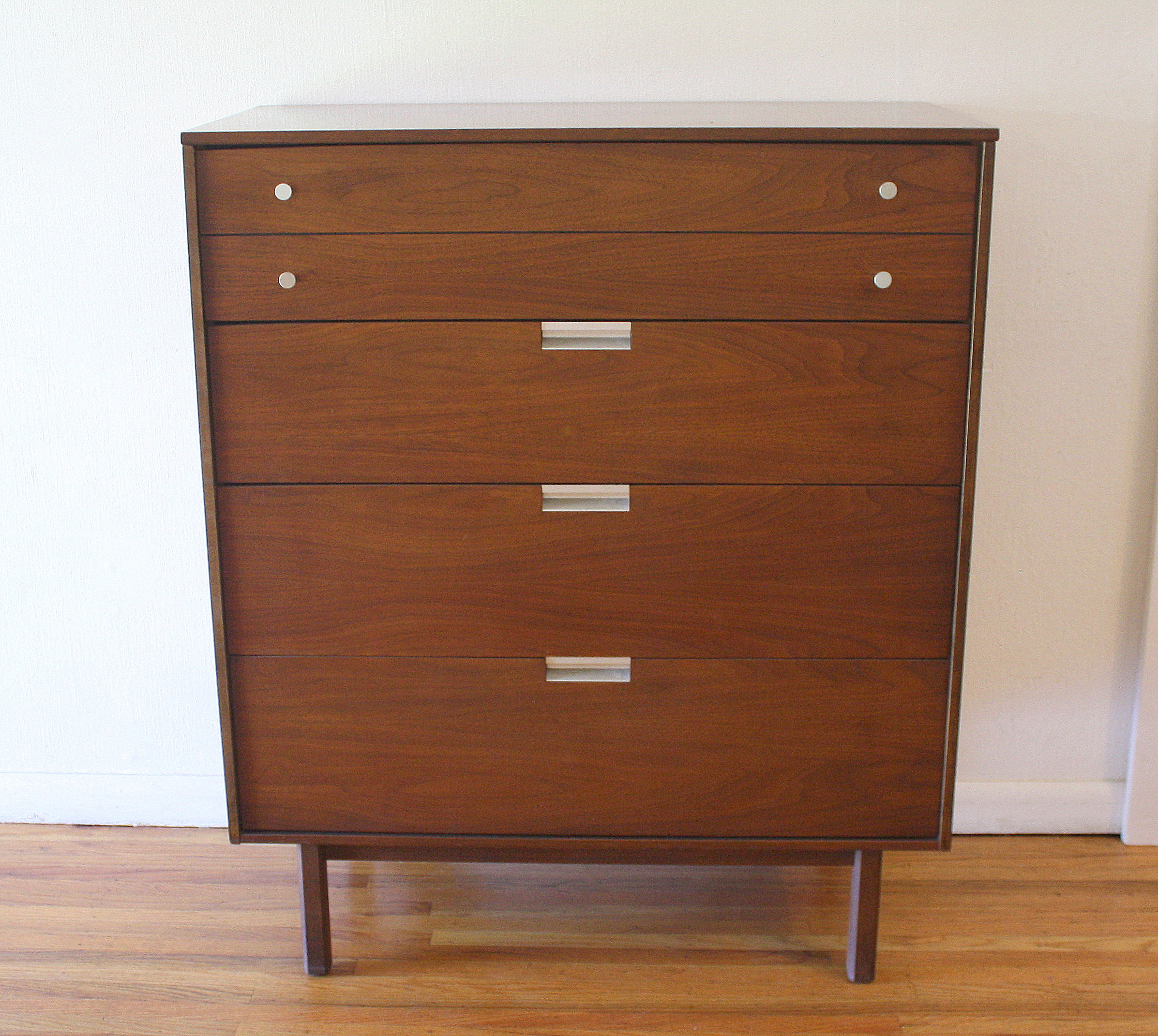 Bassett tall dresser with silver knobs & pulls 3.JPG