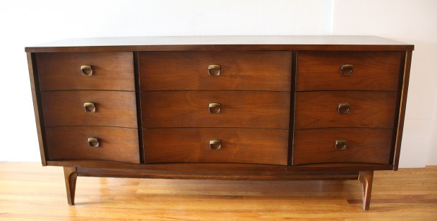 Johnson Carper concave low dresser 1