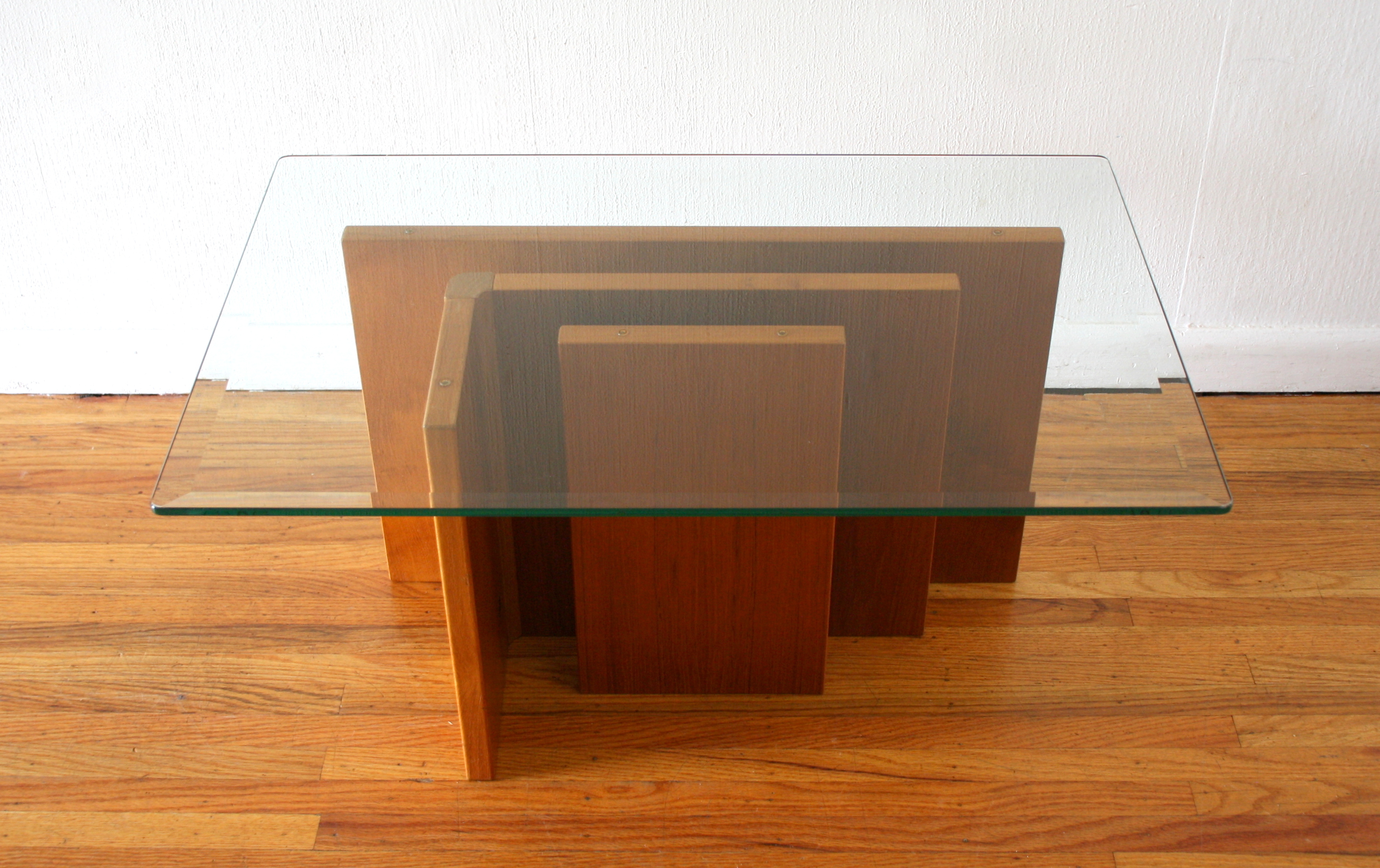 Gustav Gaarde coffee table 4.JPG
