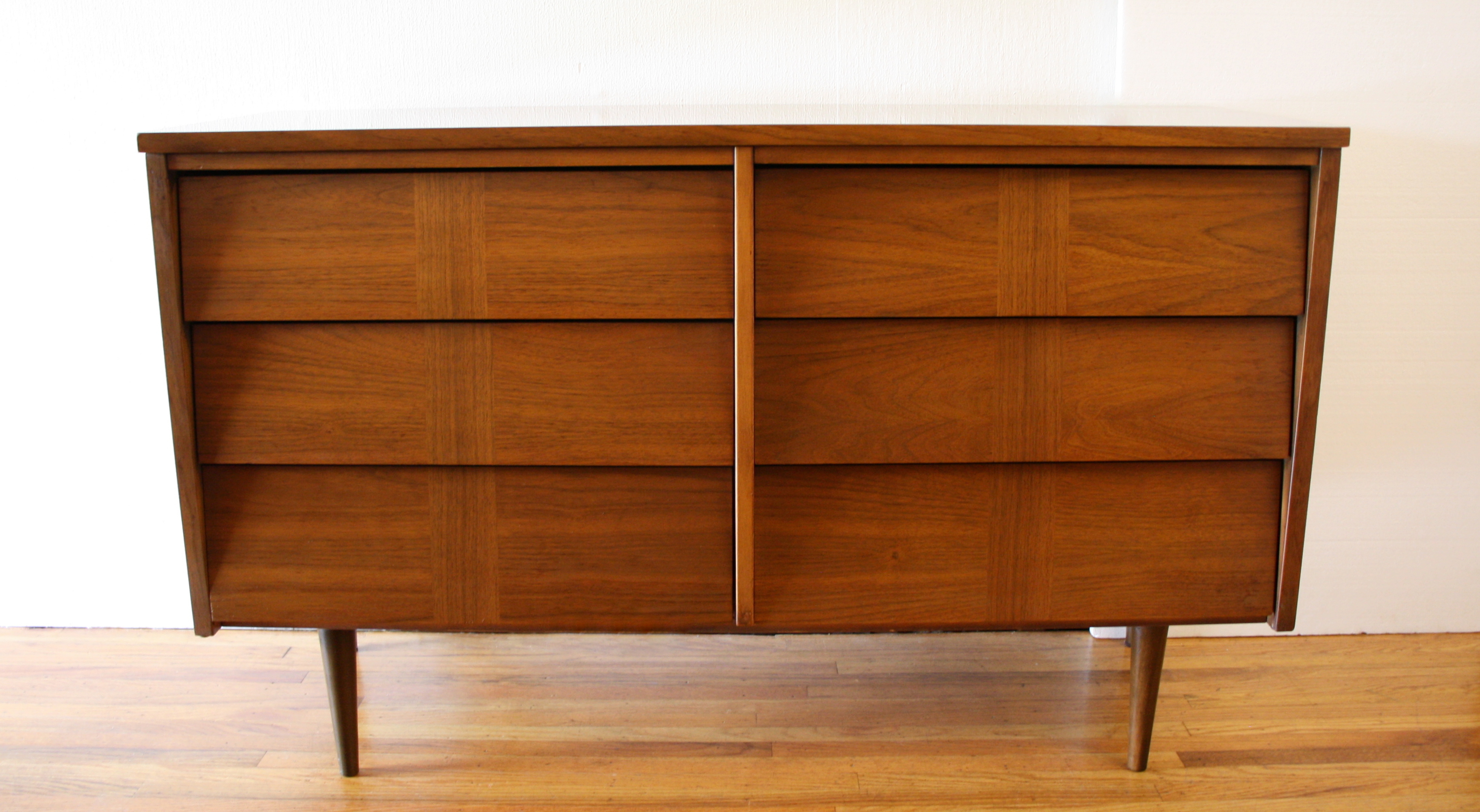 Ward low dresser 1