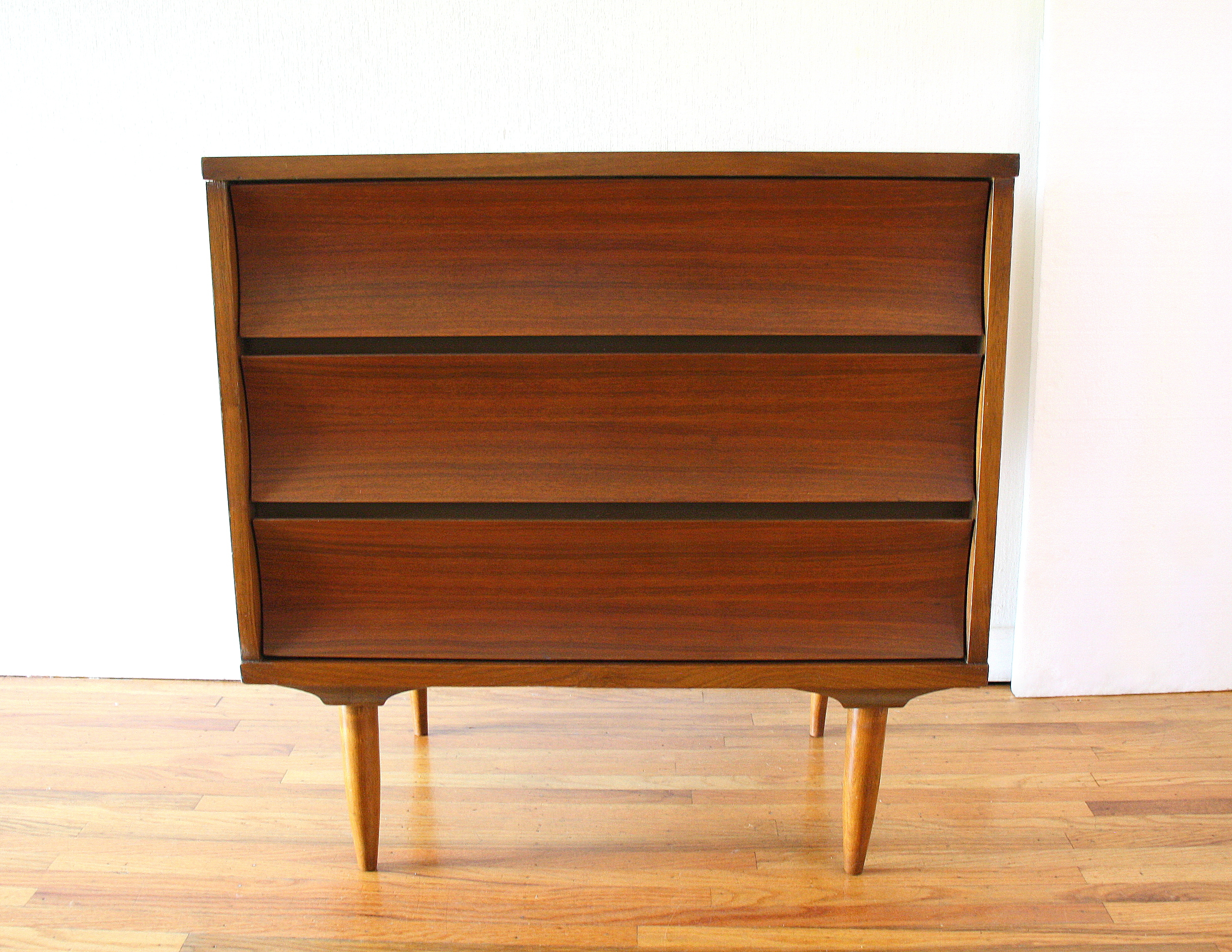 Johnson Carper bachelor chest dresser 1