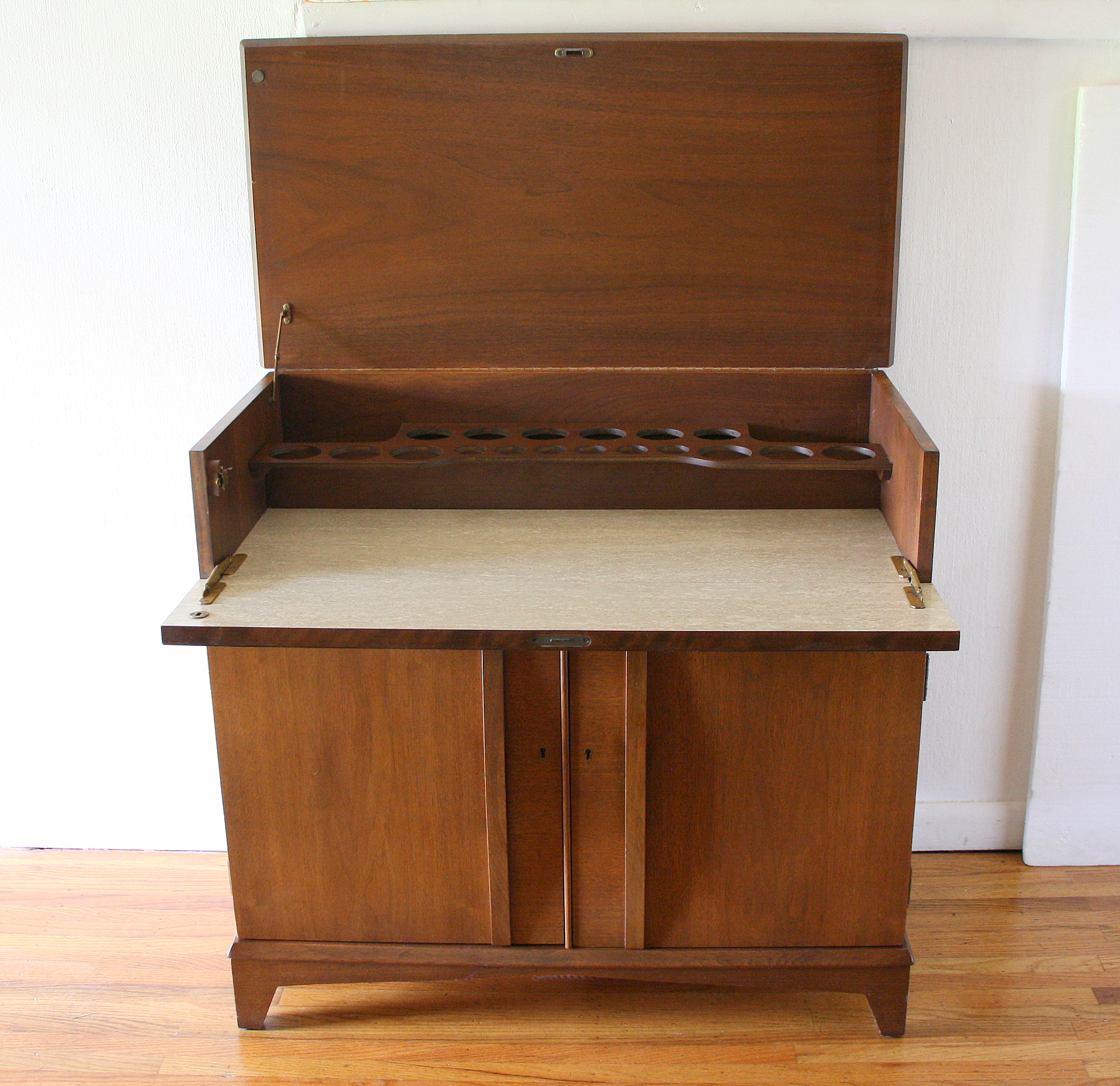 Mcm bar cabinet 2